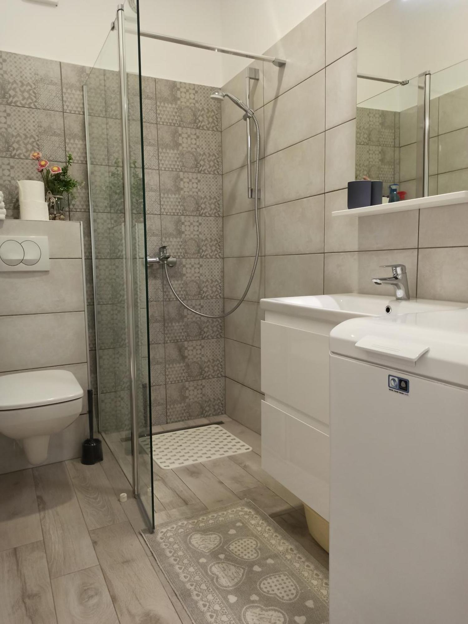 מאקרסקה Apartments Pinery מראה חיצוני תמונה