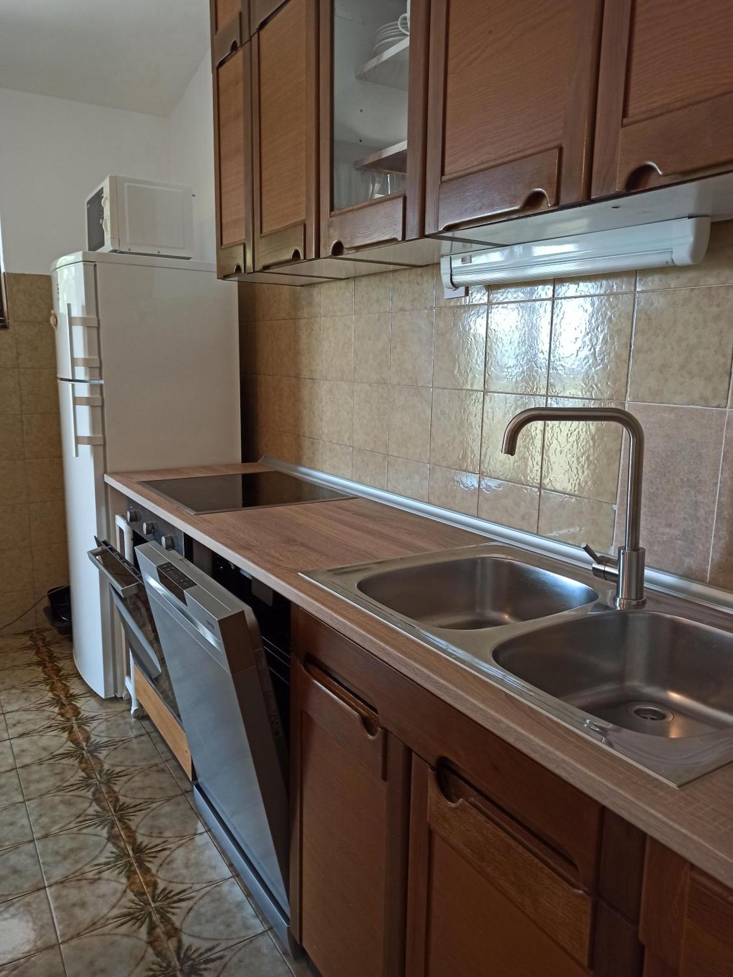 מאקרסקה Apartments Pinery מראה חיצוני תמונה