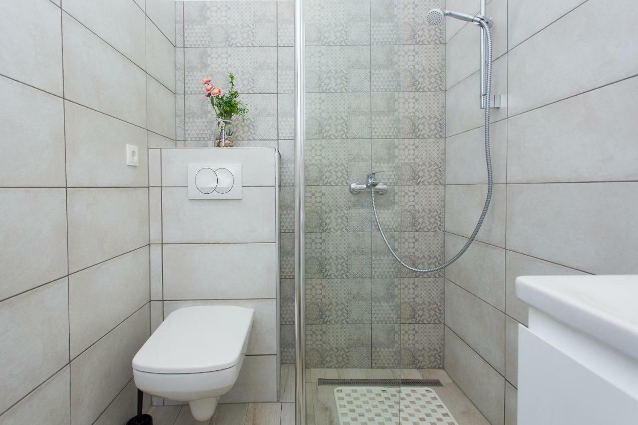 מאקרסקה Apartments Pinery מראה חיצוני תמונה