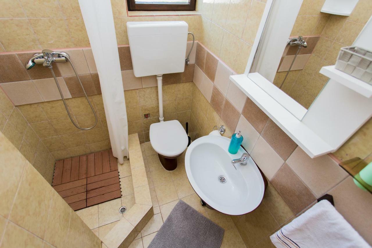 מאקרסקה Apartments Pinery מראה חיצוני תמונה