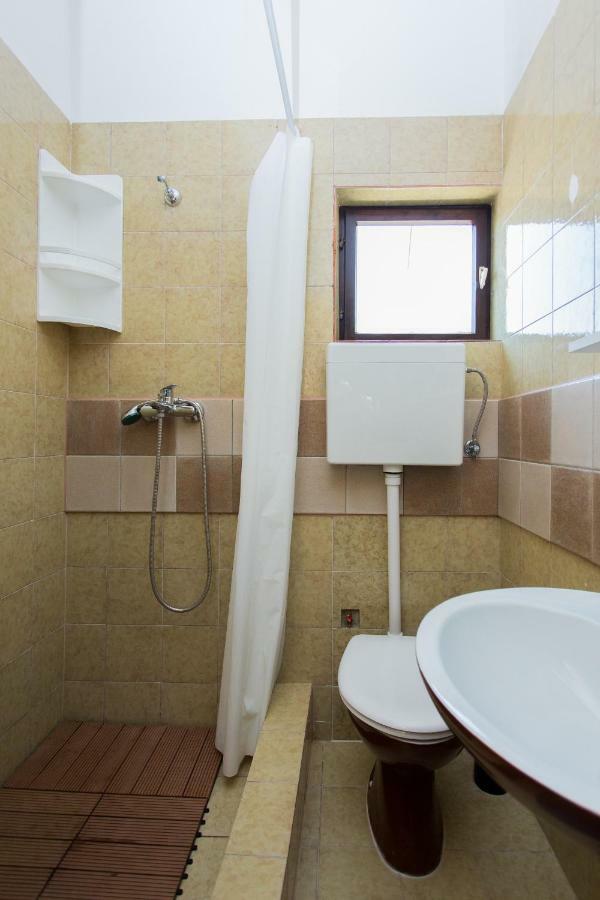 מאקרסקה Apartments Pinery מראה חיצוני תמונה
